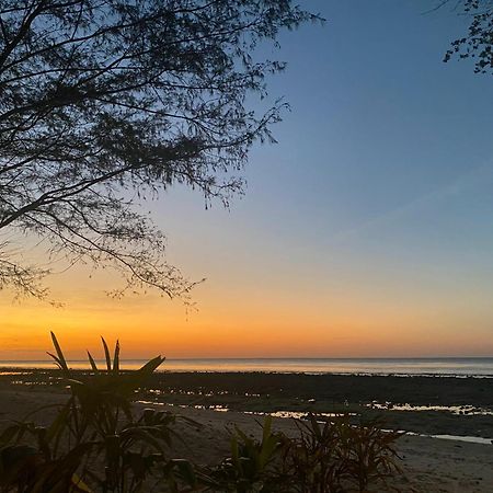 Villa Penyu Gili Trawangan Exteriör bild